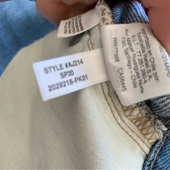 Madewell The Mom Jean High Rise Straight Leg 90s Distressed Light Wash Size 24 - Picture 10 of 11